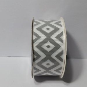 Ribbon 1.5" Diamond Pattern Grey White